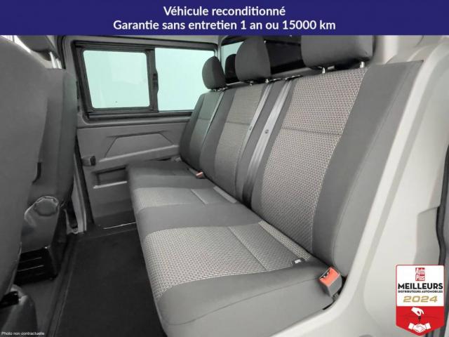 Volkswagen Transporter image 9