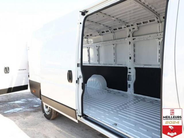 Peugeot Boxer image 6