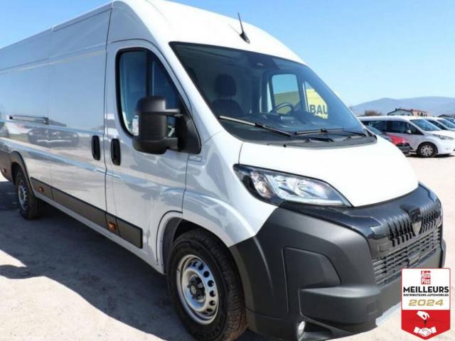 Peugeot Boxer image 3