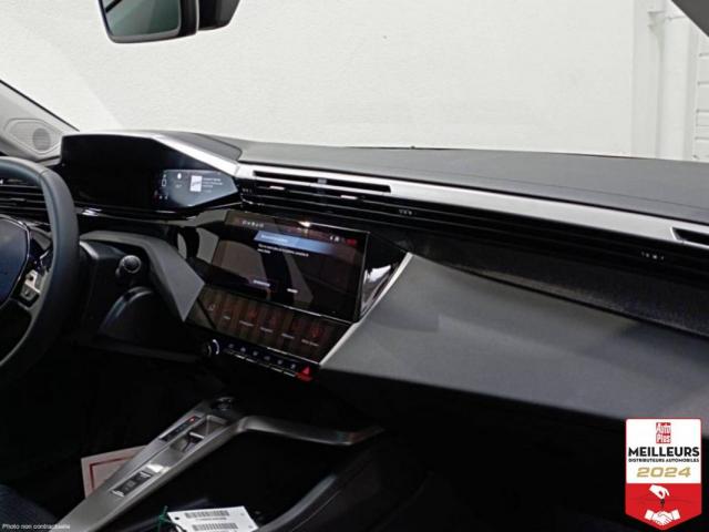 Peugeot 308 image 2