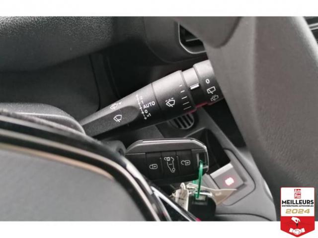 Peugeot Rifter image 9