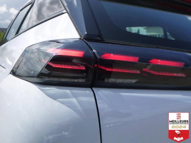 Peugeot 2008 image 1