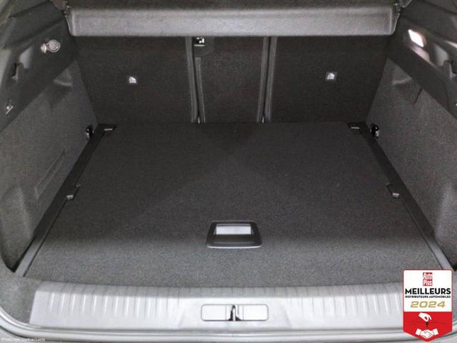 Peugeot 3008 image 1