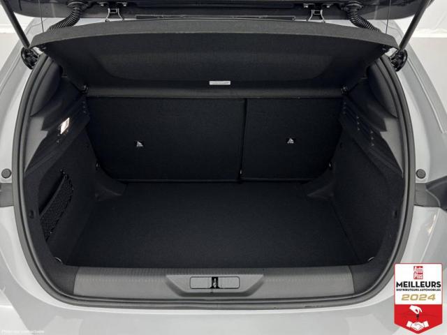 Peugeot 308 image 6