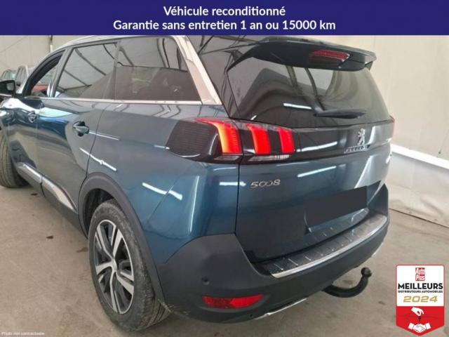 Peugeot 5008 image 1
