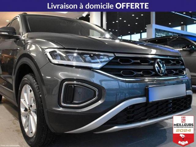 Volkswagen T-Roc image 2