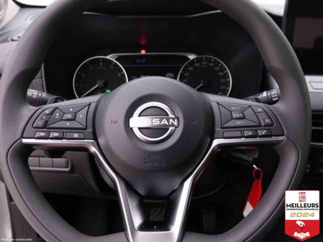 Nissan Juke image 8