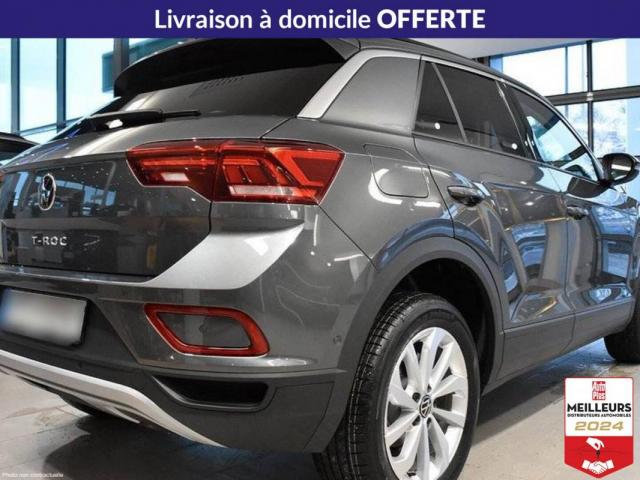 Volkswagen T-Roc image 3