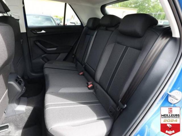 Volkswagen T-Roc image 4