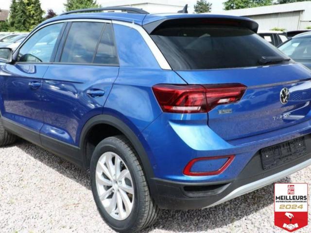 Volkswagen T-Roc image 3