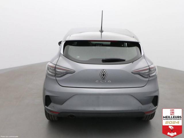 Renault Clio image 9
