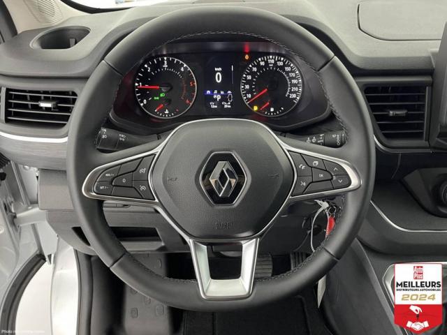 Renault Trafic image 8