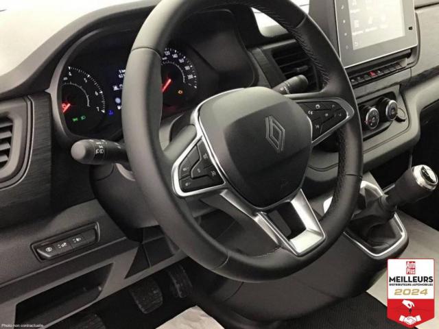 Renault Trafic image 9
