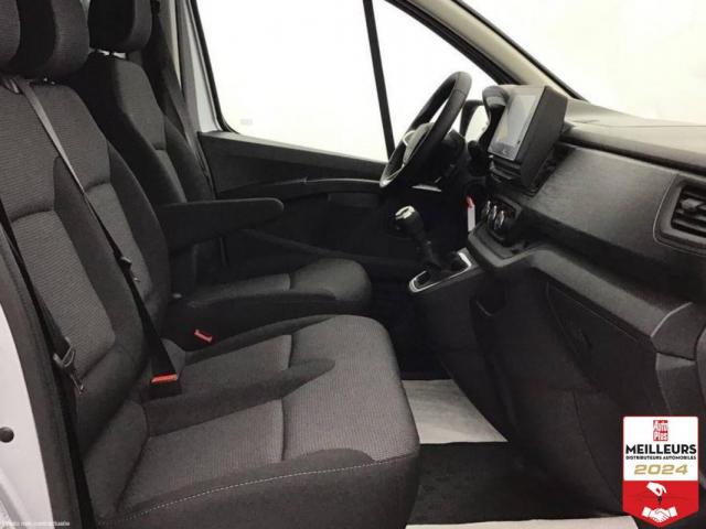 Renault Trafic image 1
