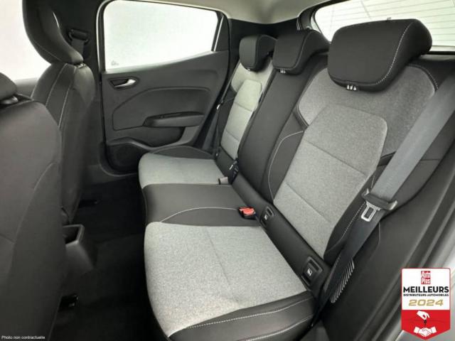 Renault Clio image 6