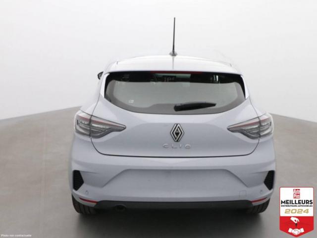 Renault Clio image 8