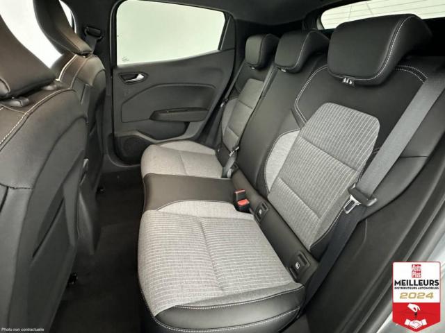 Renault Clio image 8