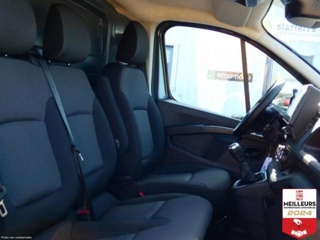 Renault Trafic image 3