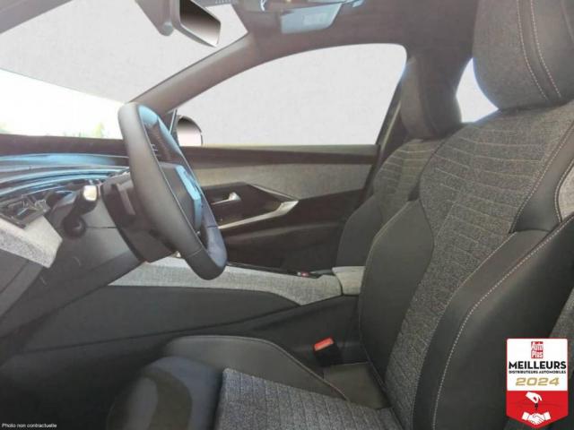 Peugeot 3008 image 2