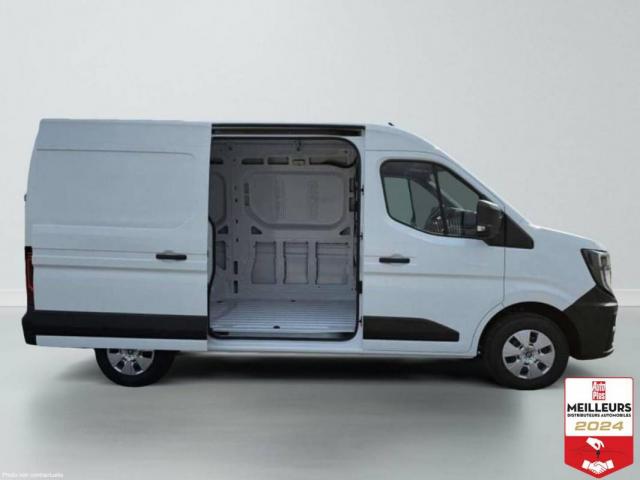 Renault Master image 3