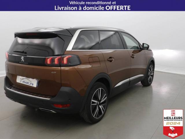 Peugeot 5008 image 1