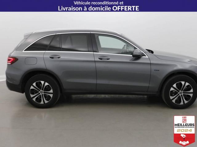 Mercedes Benz Glc image 9