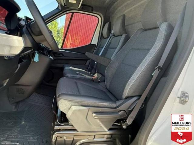 Renault Master image 8