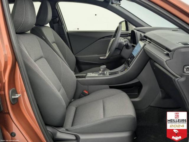 Lexus Lbx image 4