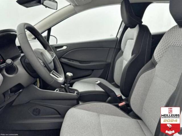 Renault Clio image 9