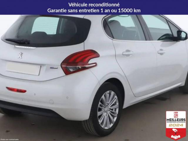 Peugeot 208 image 3
