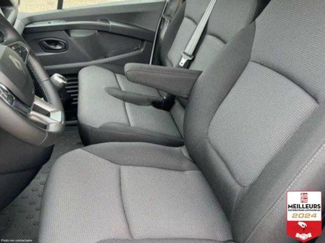Renault Trafic image 3