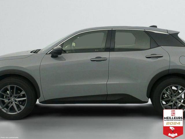 Lexus Lbx image 4