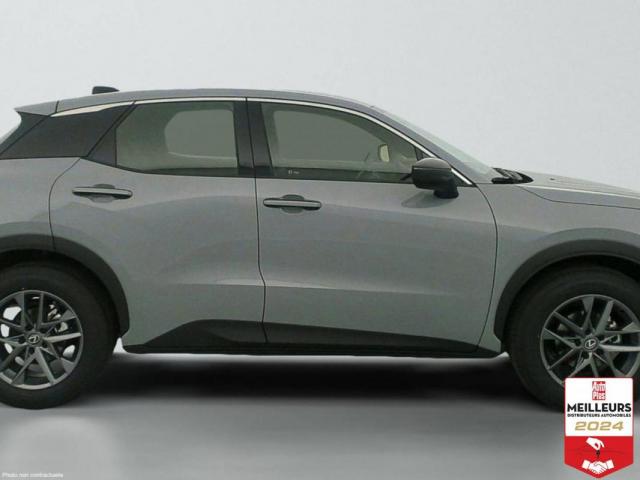 Lexus Lbx image 1