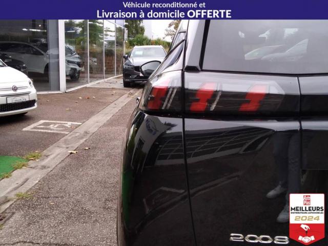 Peugeot 2008 image 9