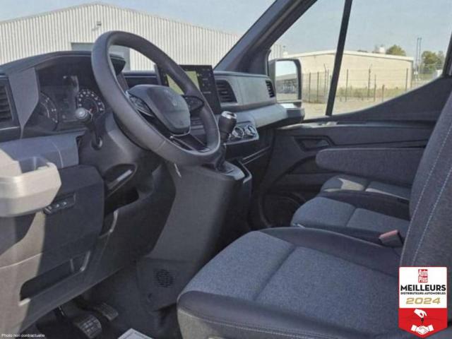 Renault Master image 9