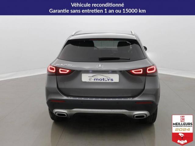 Mercedes Benz Gla image 9