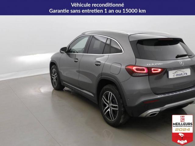 Mercedes Benz Gla image 8