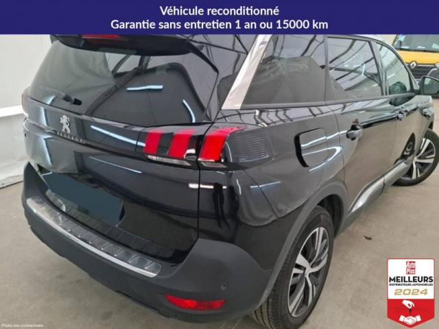 Peugeot 5008 image 1