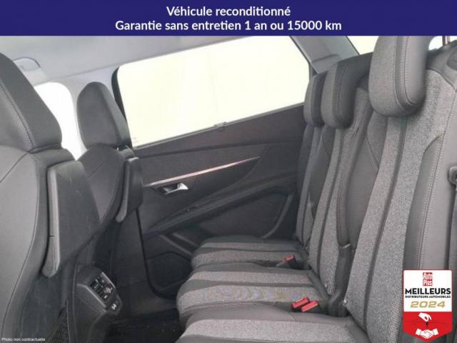 Peugeot 5008 image 2