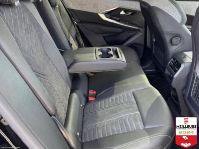Peugeot 3008 image 2