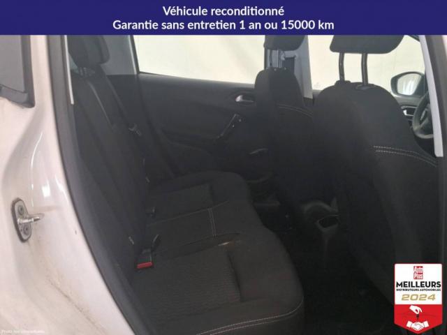 Peugeot 208 image 3