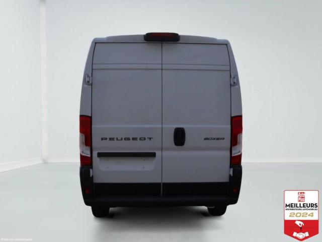 Peugeot Boxer image 2