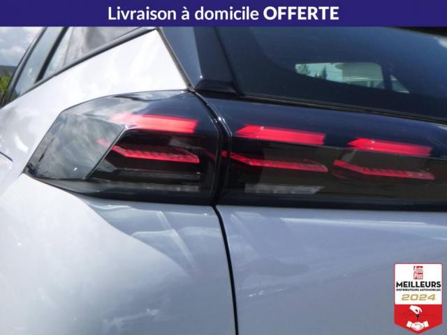 Peugeot 2008 image 8