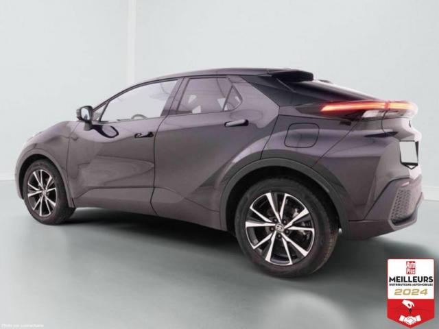 Toyota C-Hr image 2