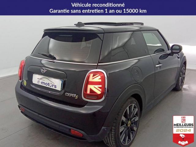 Mini Hatch image 3