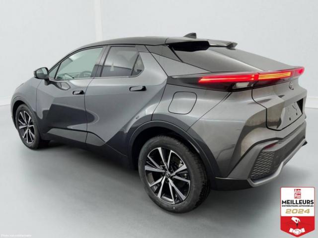Toyota C-Hr image 8