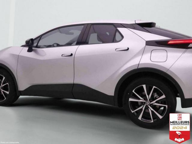 Toyota C-Hr image 6