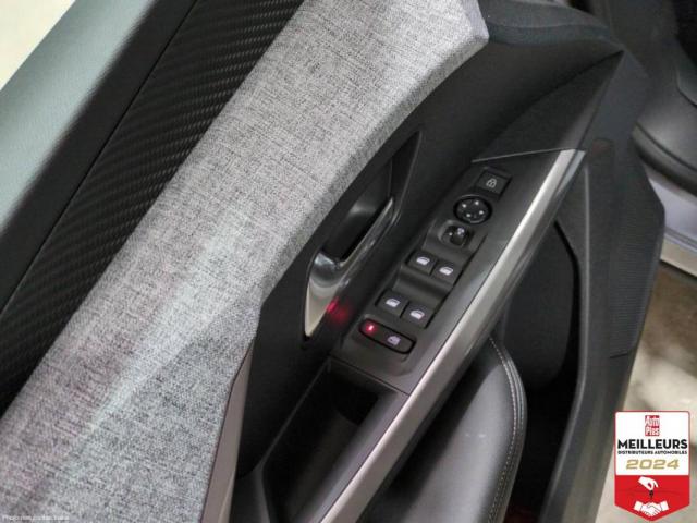 Peugeot 3008 image 1
