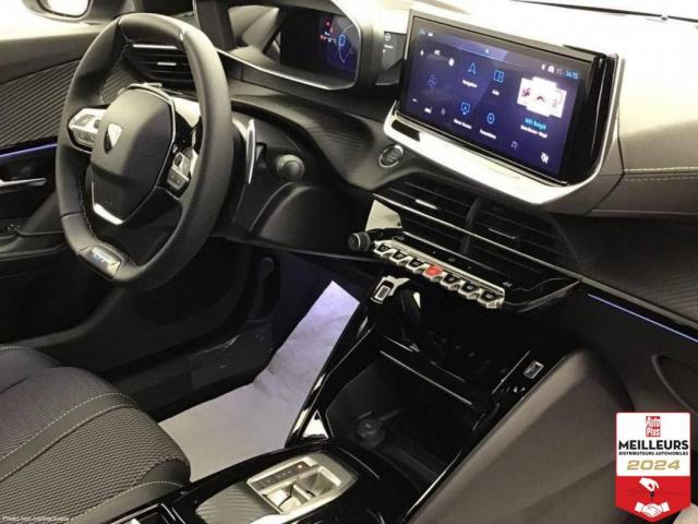 Peugeot 2008 image 1