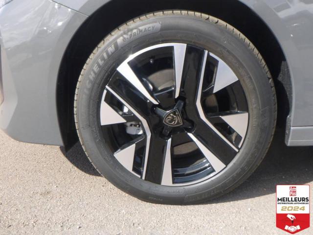 Peugeot 208 image 3